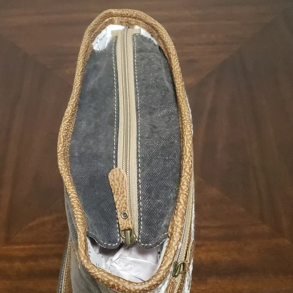 Myra Bag - Picture 4 of 5